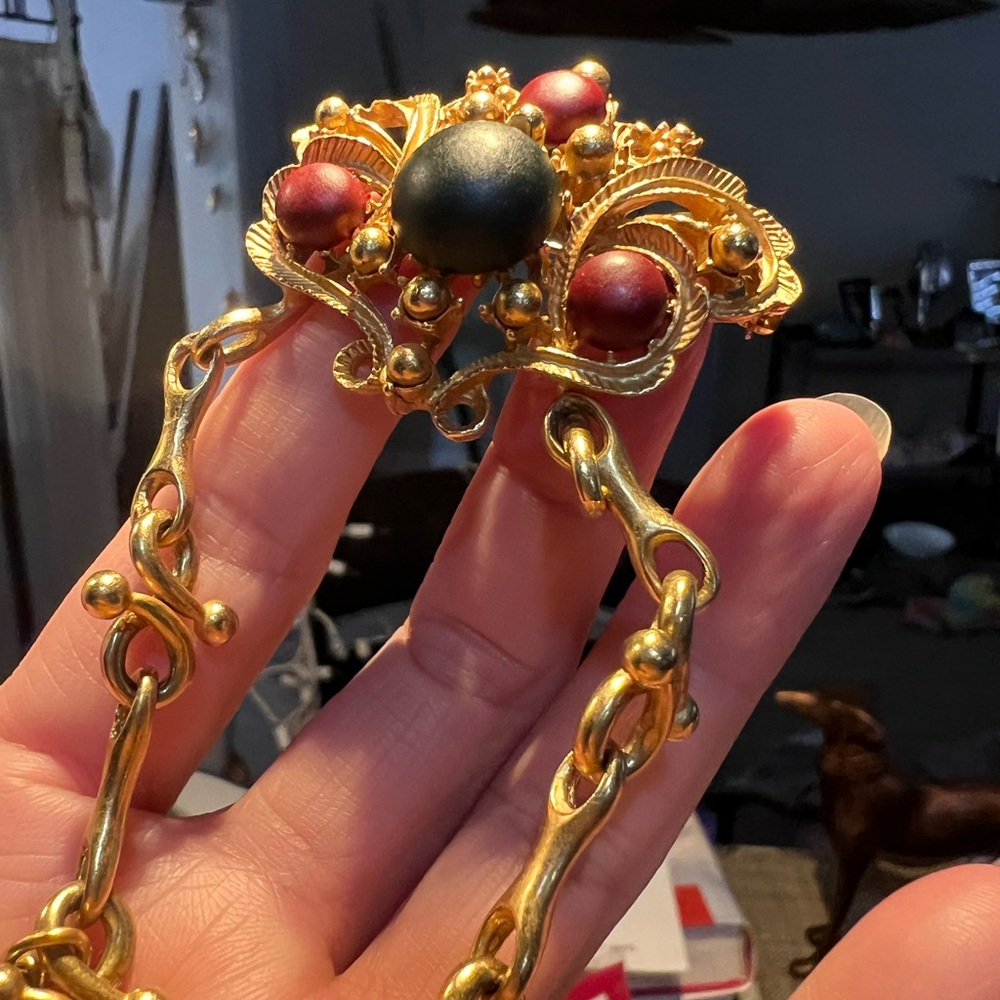 DKNY Gold and Black Brooch with Red Accents Hard To Find! - Picture 3 of 10